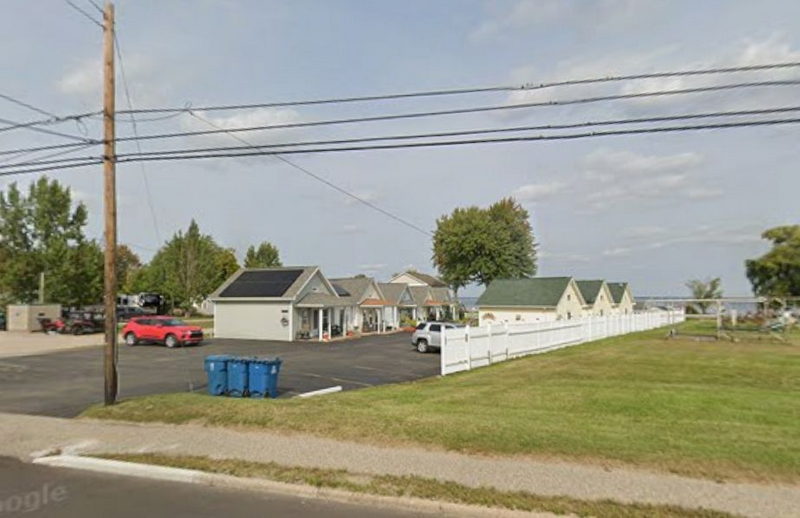 Slice of Heaven Houghton Lake Resort (Wismegs Dreamland Cottages) - 2024 (newer photo)